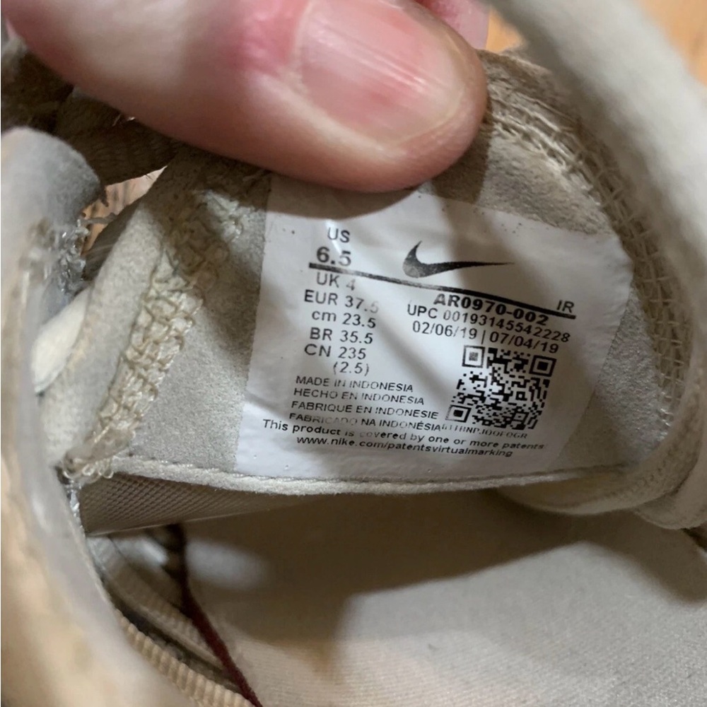 Nike Sample Promo Air Max Plus Recycle AR0970-002 Wmns Size 6.5 Rare Well Worn - Picture 4 of 4